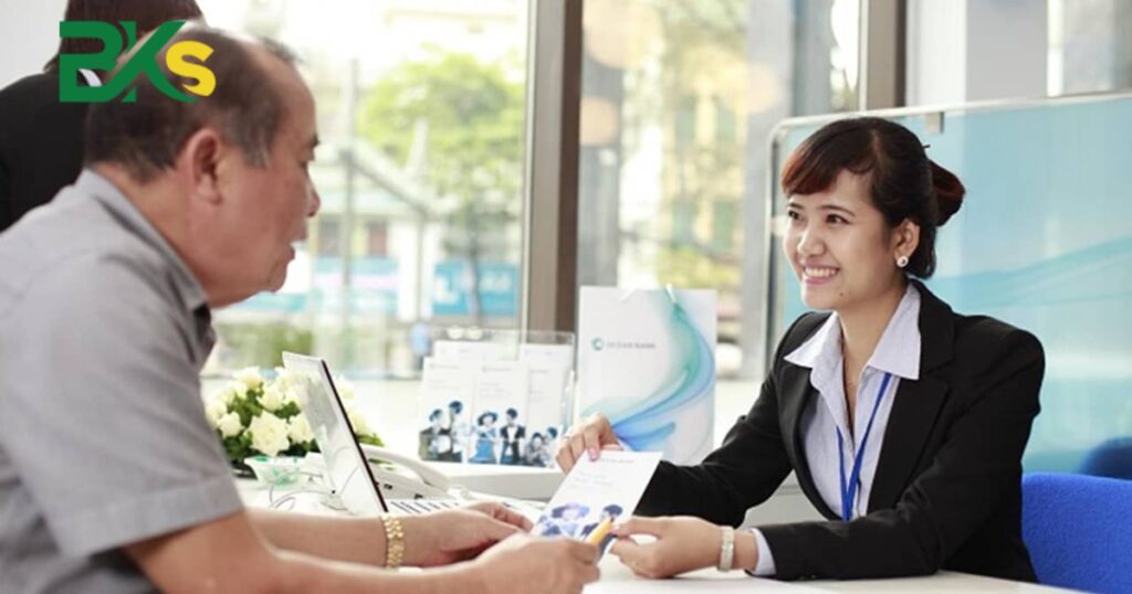 Trung cấp tài chính ngân hàng online