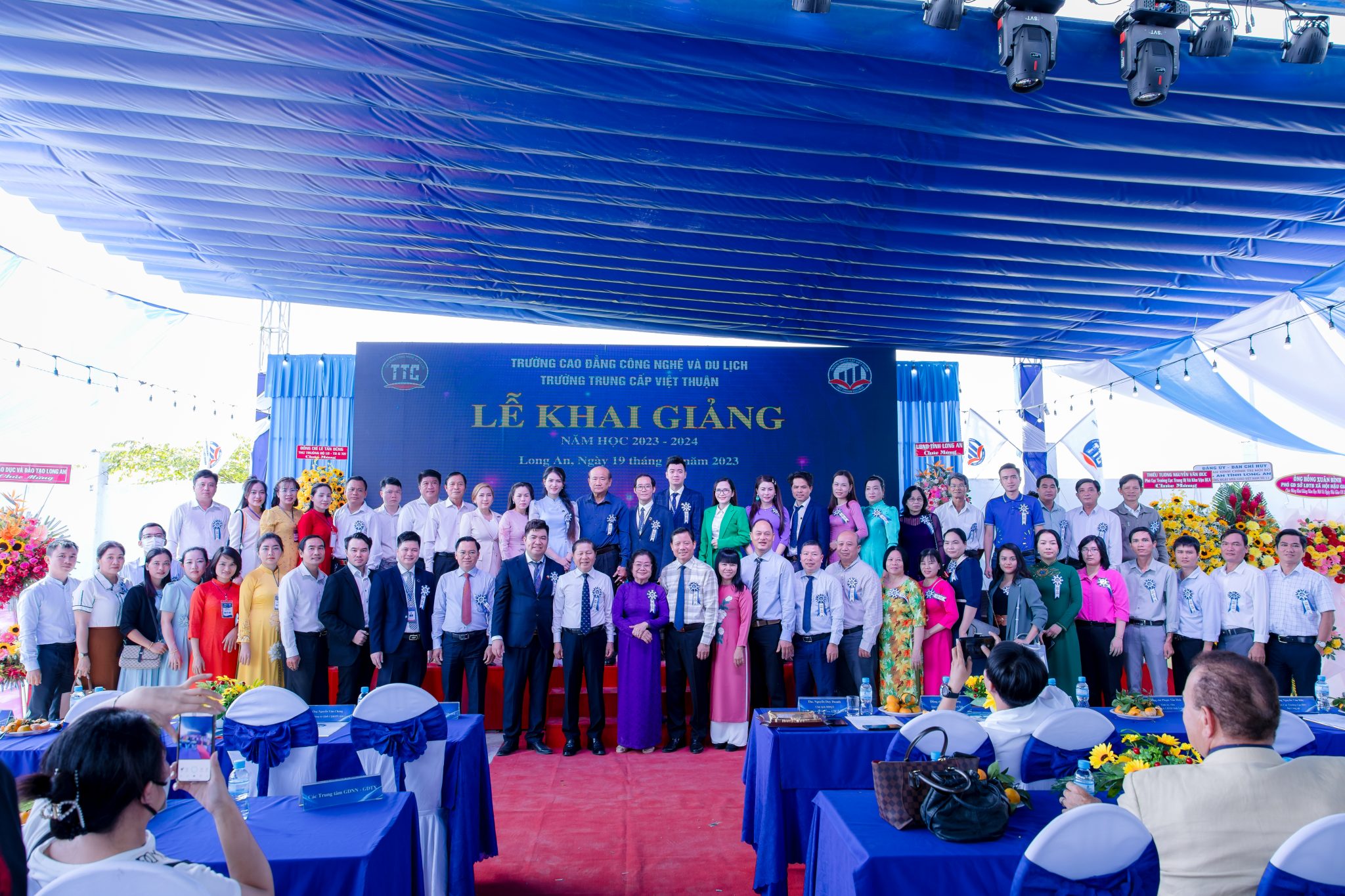 Trường Cao đẳng Công nghệ Và Du lịch và Trường Trung Cấp Việt Thuận khai giảng đón chào năm học mới 2023 – 2024