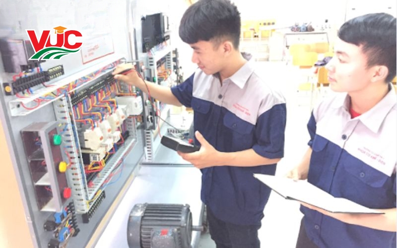 Trung cấp nghề Điện công nghiệp