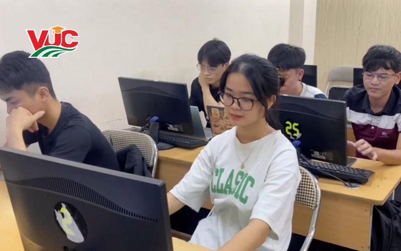 Trung cấp Công nghệ Thông tin online