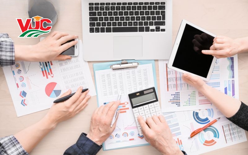 Thời gian và Hình Thức Đào Tạo Trung cấp ngành Kế toán hệ vừa học vừa làm