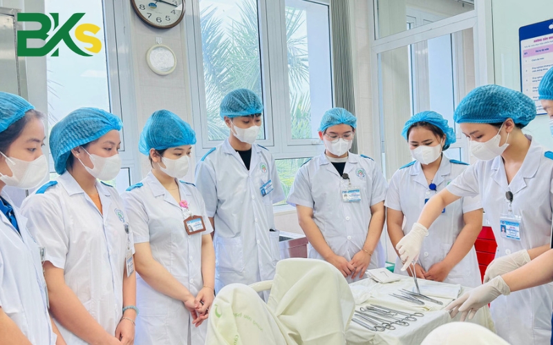 Mục tiêu đào tạo Cao đẳng Y sĩ đa khoa
