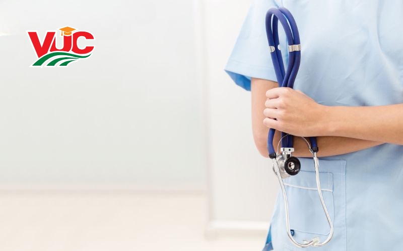 TRung cấp điều dưỡng hệ chính quy chương trình đào tạo chất lượng cao 