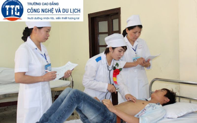 Mục tiêu đào tạo Cao đẳng Y sĩ đa khoa hệ chính quy