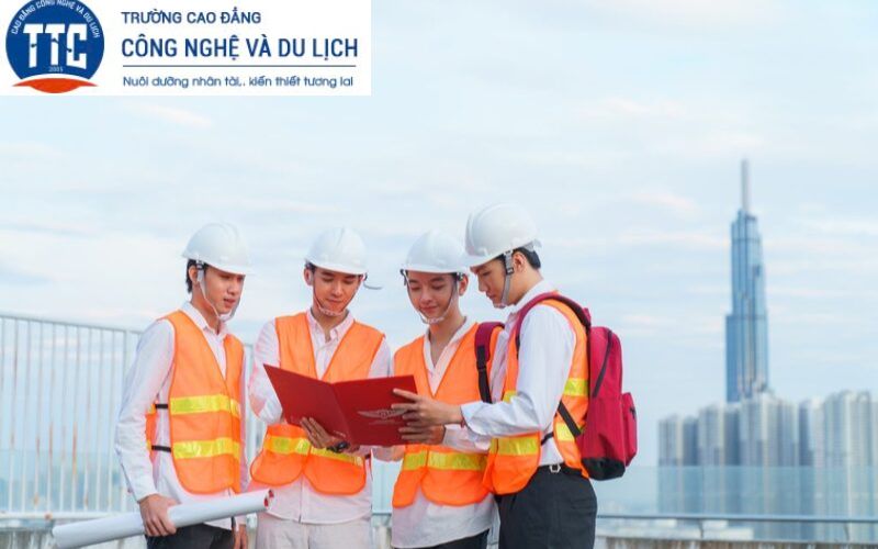 Khóa học nghề Kỹ thuật Xây dựng không chỉ trang bị cho học viên các kiến thức chuyên sâu về thiết kế, thi công và quản lý dự án xây dựng, mà còn giúp các bạn trẻ có cơ hội thực hành, trải nghiệm thực tế tại các công trình lớn.