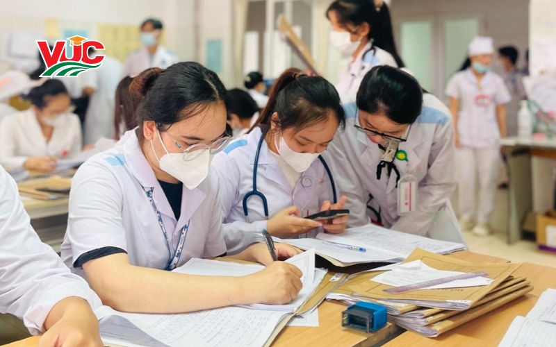 Học Trung cấp Dược sẽ được đào tạo những gì?