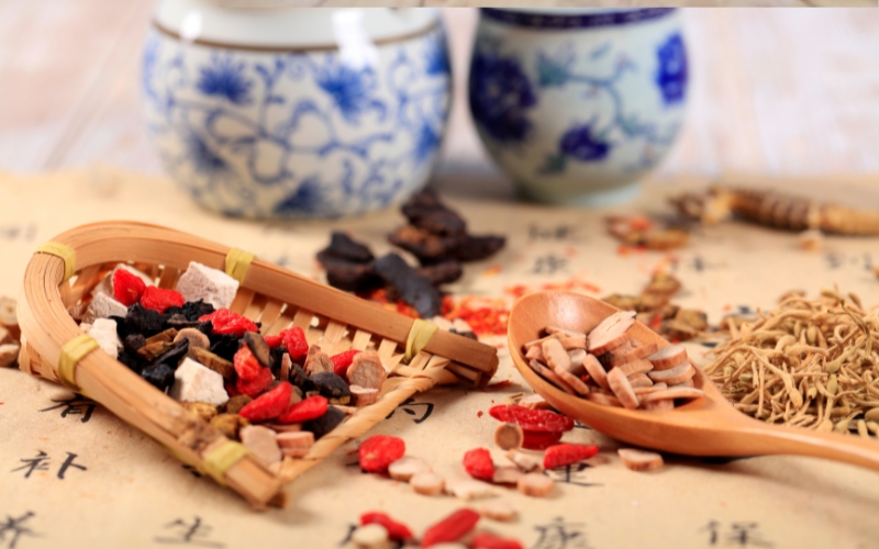 Vì sao nên học Văn bằng 2 ngành Y học cổ truyền?