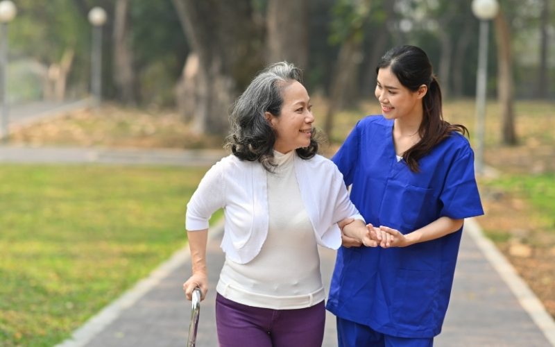 Điều dưỡng viên làm những công việc gì?