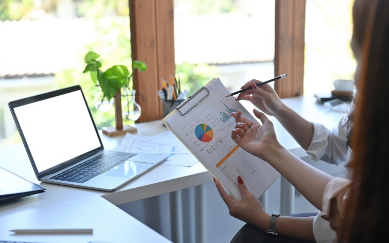 Học xong Trung cấp Quản trị doanh nghiệp làm gì? Có dễ xin việc không?