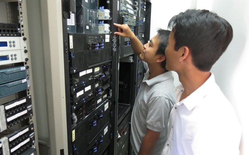 Học Cao đẳng Quản trị mạng máy tính có khó không?