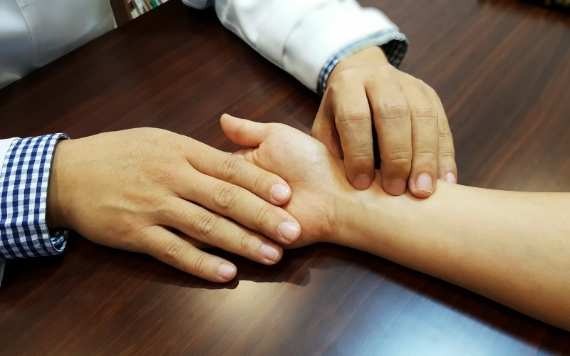 Trung cấp Y học cổ truyền ra trường làm gì?