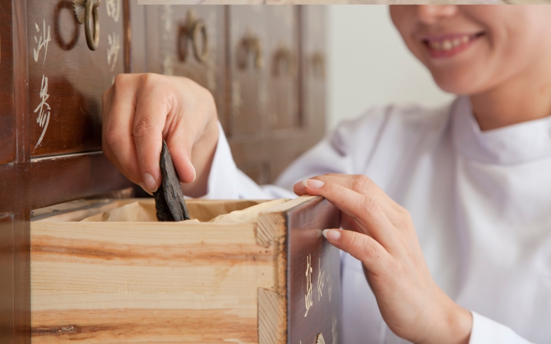 Việc làm của Trung cấp ngành Y học cổ truyền sau khi ra trường hiện nay