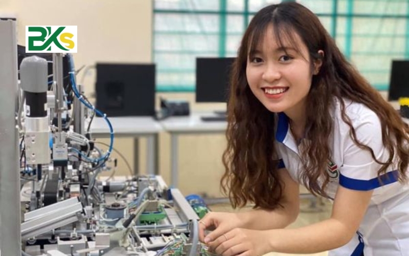 Nhu cầu nhân lực