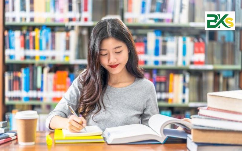 Ngành Thư viện Thiết bị trường học làm ở trường công lập có gì hấp dẫn?