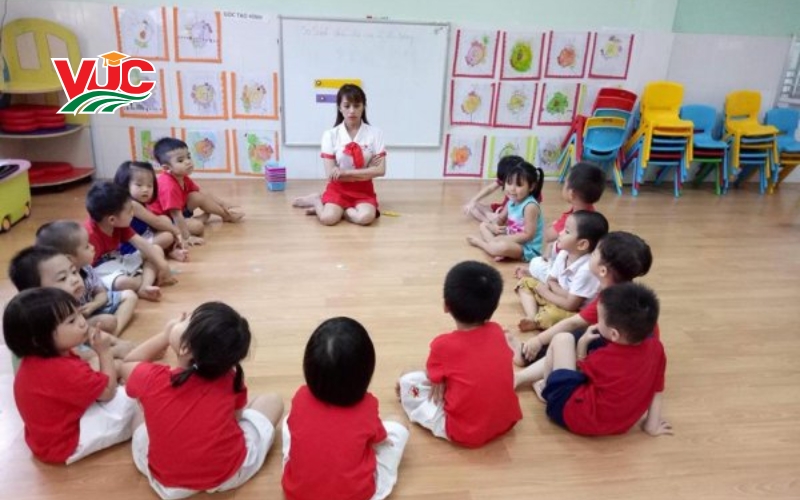 Bạn có phù hợp học Cao đẳng Sư phạm Mầm non?