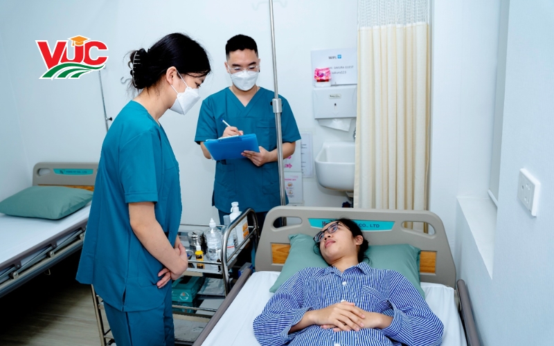 Lợi ích khi học văn bằng 2 Trung cấp thú y