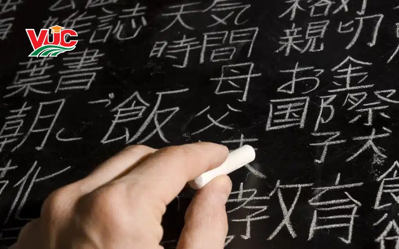 Thông tin tuyển sinh Trung cấp Tiếng Trung