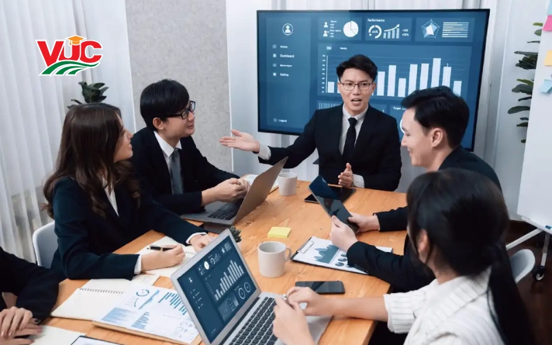 Tìm hiểu về trung cấp Quản trị doanh nghiệp vừa và nhỏ