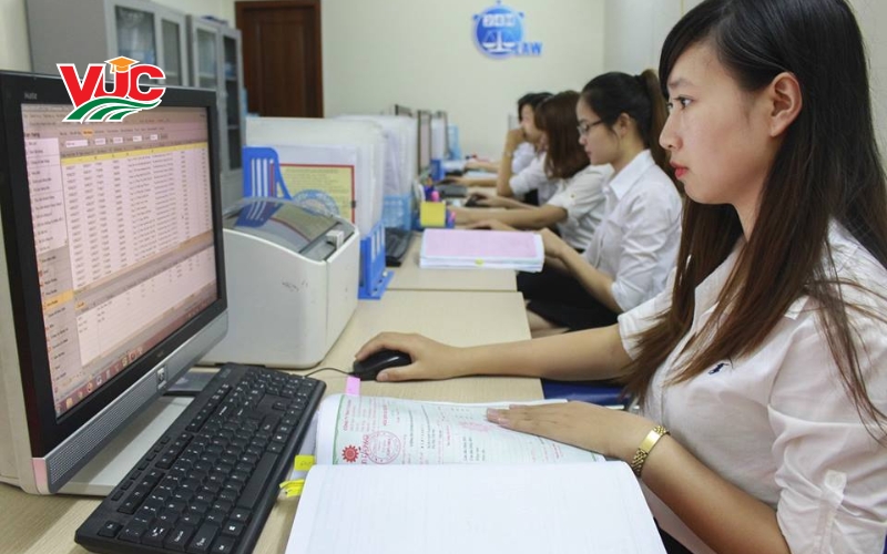 Chương trình học Trung cấp Kế toán doanh nghiệp Cấp tốc