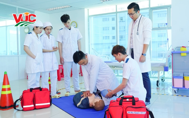 Chương trình khung liên thông Cao đẳng Y sĩ đa khoa