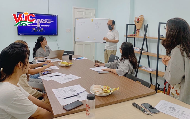 Tìm hiểu về Trung cấp Tiếng Nhật