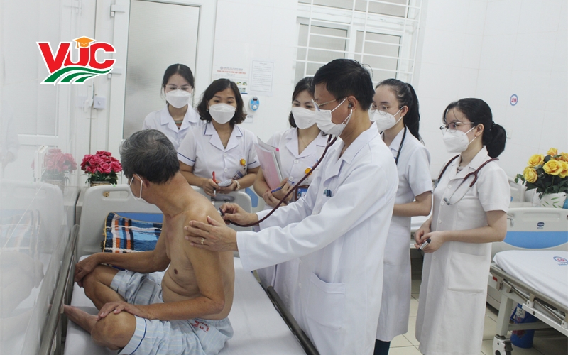 Đăng ký học Trung cấp Y học cổ truyền dễ dàng với VUC