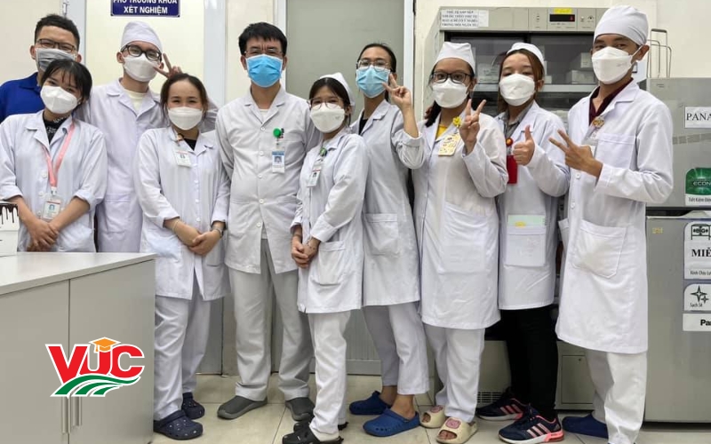Thông tin tuyển sinh Trung cấp Điều dưỡng vừa học vừa làm