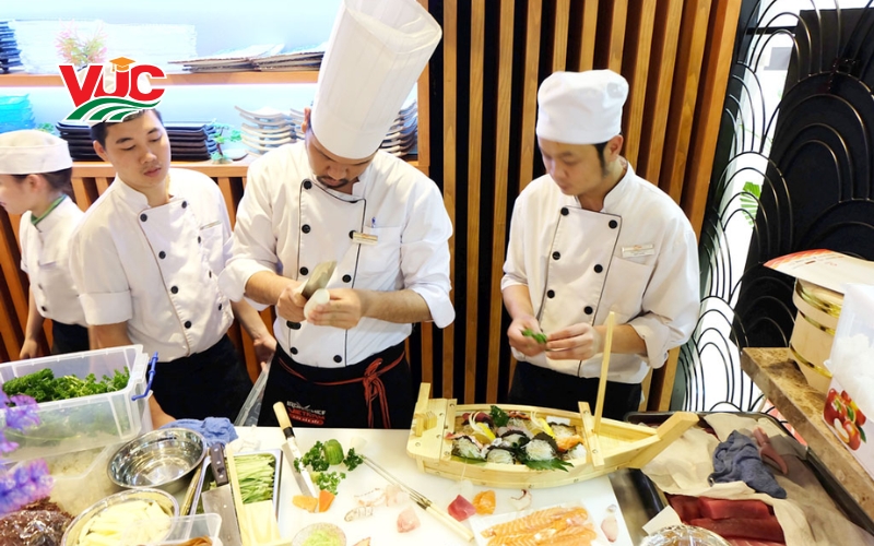 Thông tin tuyển sinh Trung cấp Kỹ thuật chế biến món ăn cấp tốc