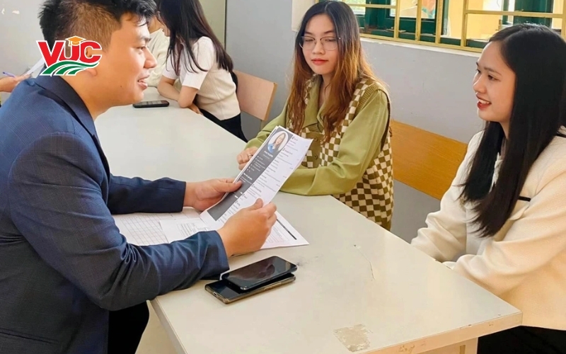 Thông tin đăng ký học từ xa văn bằng 2 Trung cấp Kế toán doanh nghiệp