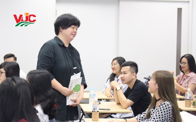 Học Trung cấp Tiếng Nhật tại VUC