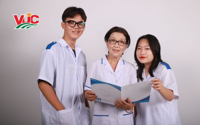 Học tại trường đào tạo Trung cấp Điều dưỡng từ xa là như thế nào?