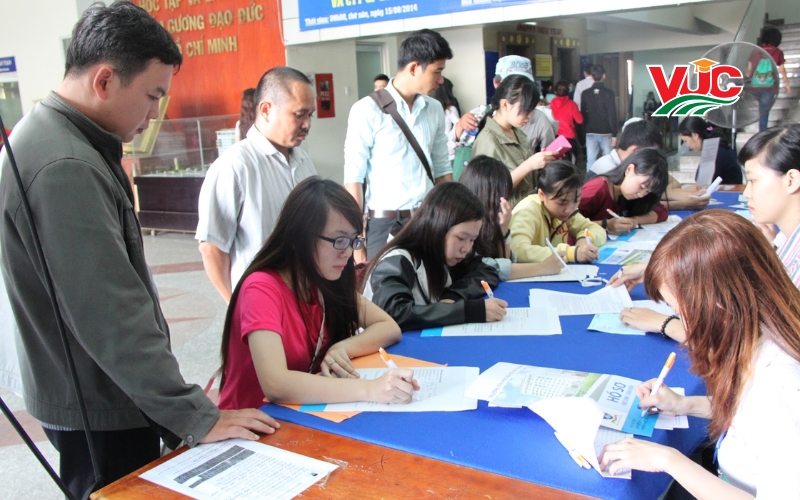 Trường VUC - Nơi xét tuyển Trường Cao đẳng học cuối tuần uy tín, cấp tốc