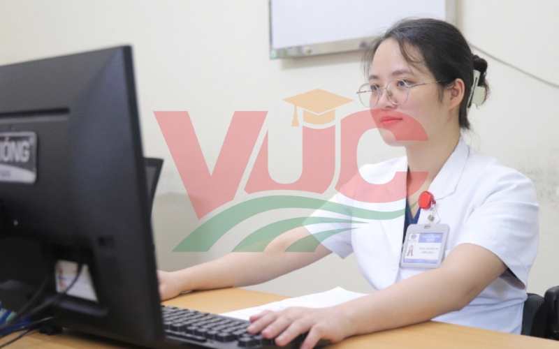 Những ưu điểm khi học đào tạo Y khoa liên tục trực tuyến