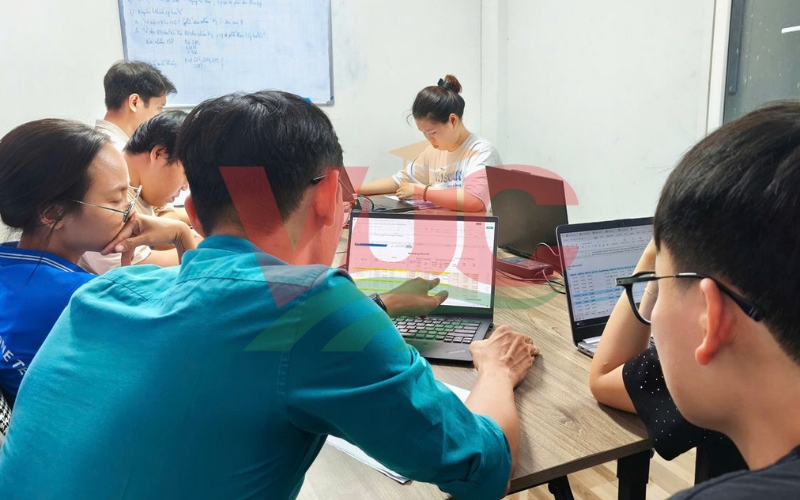 Chương trình Cao đẳng Kế toán từ xa học những gì?